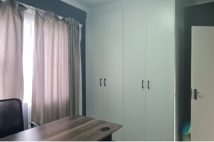To Let 2 Bedroom Property for Rent in Belmont Park Western Cape